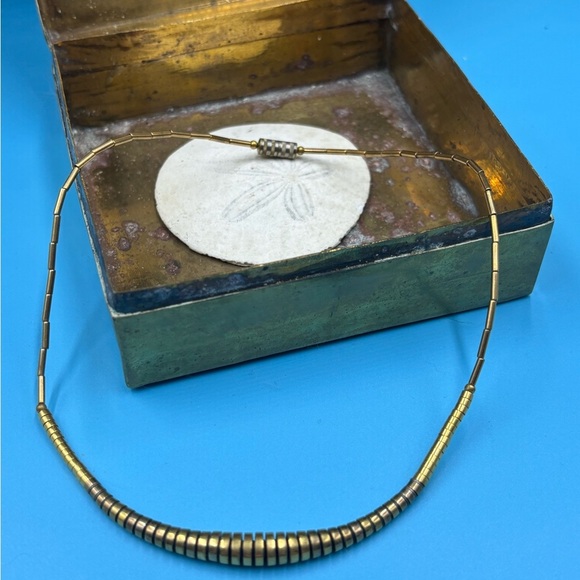 Four Vintage Brass Necklaces. One Lot Sale. Bulk Purchase. - Picture 2 of 9